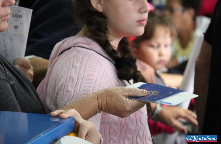 Más de 153.000 cubanos llegaron de manera irregular a EEUU en 2023