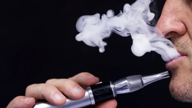 Un estudio de la UofL muestra que la nicotina en los cigarrillos electrónicos puede no ser inofensiva, como afirman algunos