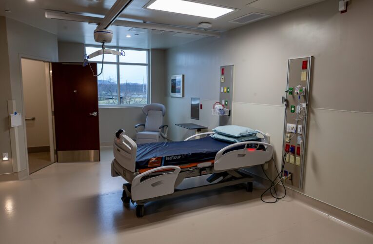 UofL Health abre el primer hospital en el condado de Bullitt