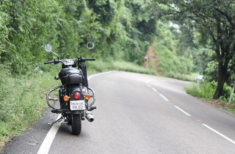 Es temporada de motocicletas y bicicletas: los funcionarios de Ky dicen que compartan la carretera