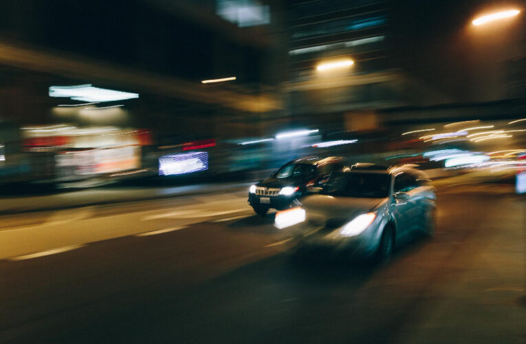 Extreman medidas contra carreras callejeras de autos