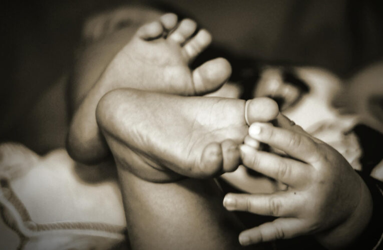 Número de fallecimientos en Kentucky es mayor que de nacimientos, aunque la brecha se está reduciendo