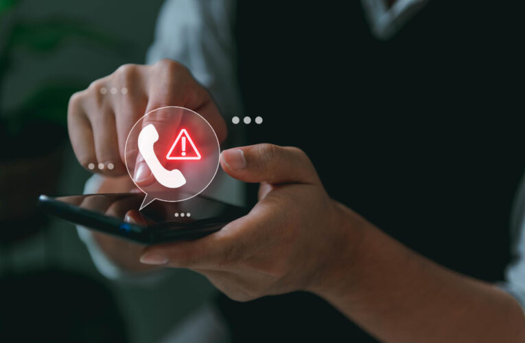 Advierten sobre llamadas telefónicas fraudulentas relacionadas con el deber de jurado