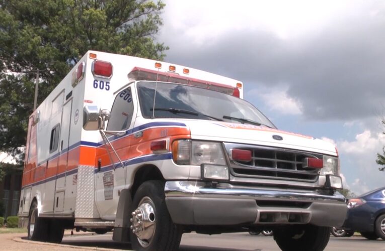 El Servicio Médico de Emergencia (EMS) de Louisville Metro recibe un reconocimiento nacional por su respuesta a ataques cardíacos y accidentes cerebrovasculares.