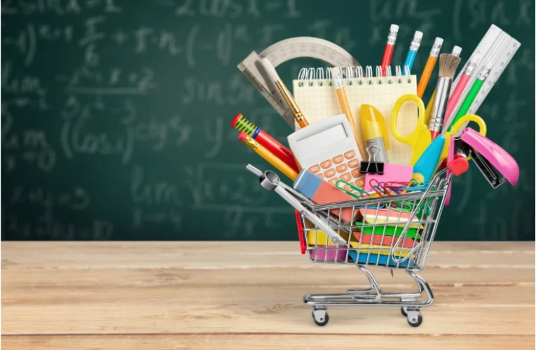 Organización sin fines de lucro del sur de Indiana ayuda a las familias a ahorrar en los costos de regreso a clases