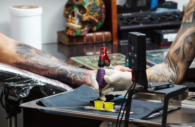 Consejos e informaciones para locales de tatuajes en Kentucky