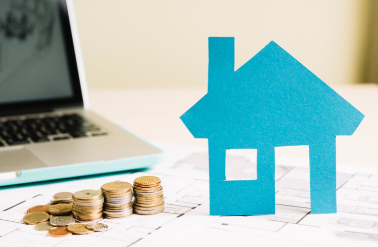 La carga del seguro en Kentucky: Propietarios de vivienda consideran un futuro sin cobertura