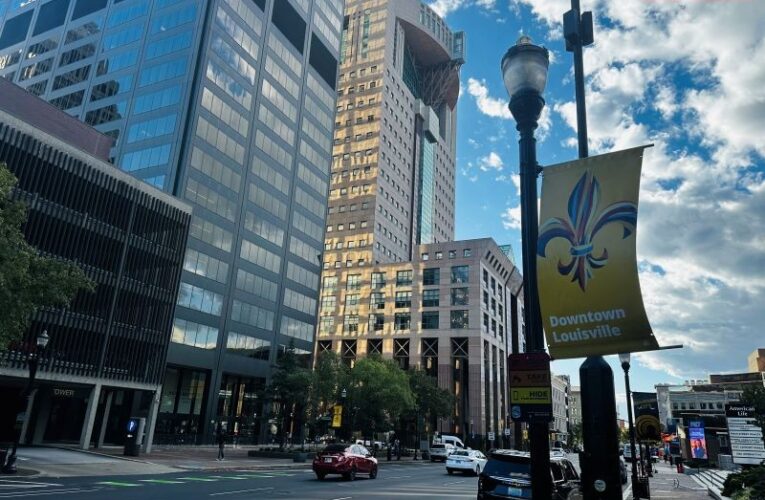 Los comerciantes del centro de Louisville están entusiasmados con la llegada de Yum! Brands a la Torre PNC