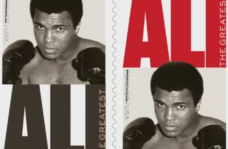 Se lanza un nuevo sello de Muhammad Ali mientras los fanáticos se reúnen en Louisville para la ceremonia del primer día