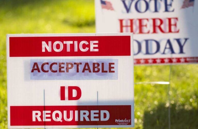 ¿Tiene EE. UU. normas de identificación más estrictas para comprar cerveza que para votar? Aquí están los hechos.