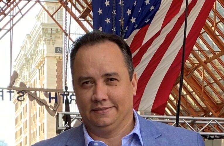 Rostros locales: Carlos Rosabal, finanzas con propósito para emprendedores